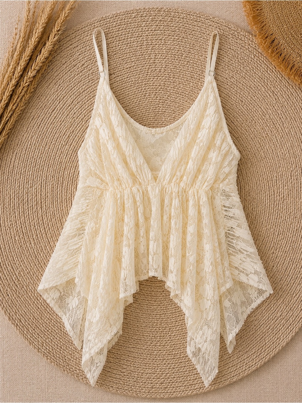 SHEIN Cream Lace Handkerchief Hem Spaghetti Strap Tank Top